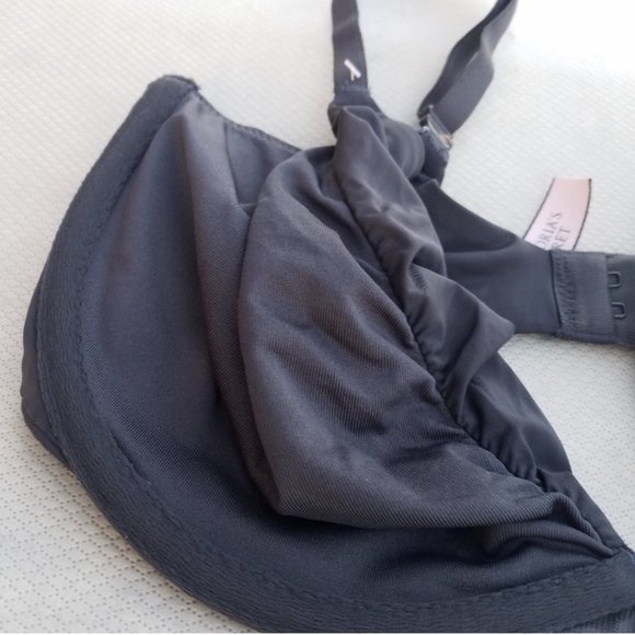 VS Unlined Plunge Bra - Picture 2 of 7